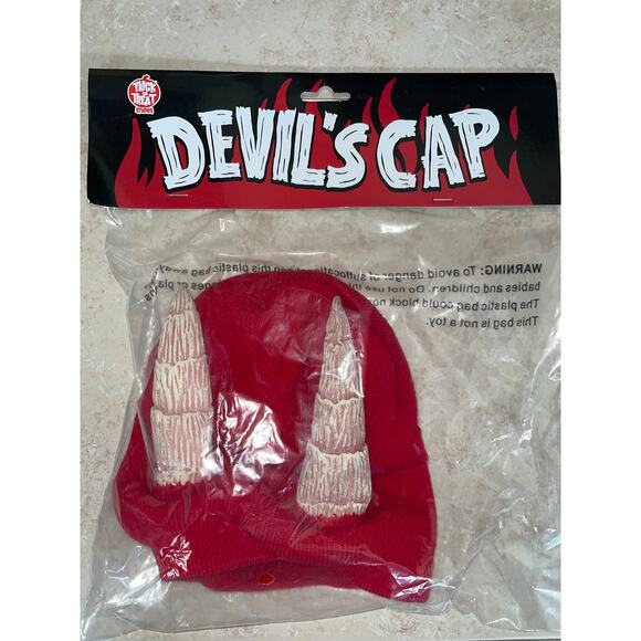 TOTS RED DEVIL KNIT CAP WITH HORNS HEADPIECE HALLOWEEN COSTUME MATT115 - Picture 1 of 3
